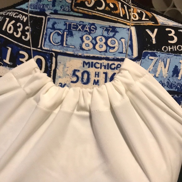 Halter top - Picture 2 of 5